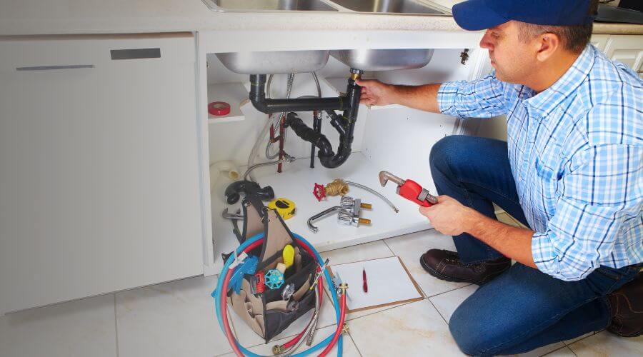 Professional emergency plumbing in Salix, IA